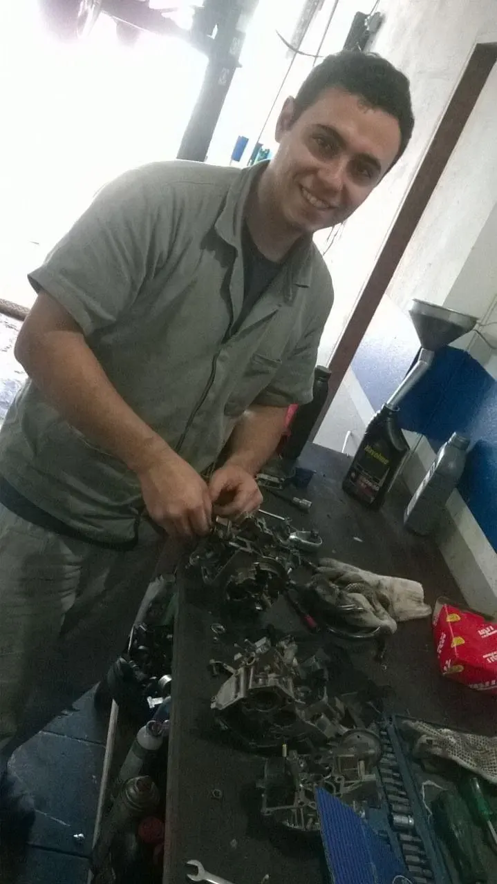 Início Profissional — Aos 14 anos